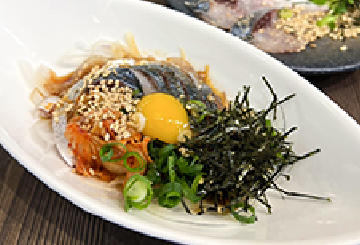 さばのユッケ風